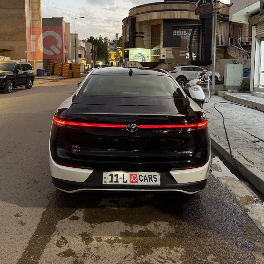 تويوتا كراون